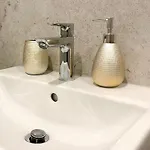 Goldstadt Suite- Schloessle Zentrum Appartamento