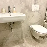 Appartamento Goldstadt Suite- Schloessle Zentrum