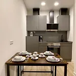 Appartamento Goldstadt Suite- Schloessle Zentrum