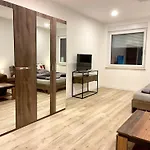 Appartamento Goldstadt Suite- Schloessle Zentrum Pforzheim