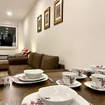 Goldstadt Suite- Schloessle Zentrum Appartamento *