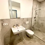 Appartamento Goldstadt Suite- Schloessle Zentrum