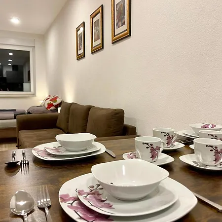 Goldstadt Suite- Schloessle Zentrum 公寓 普福尔茨海姆