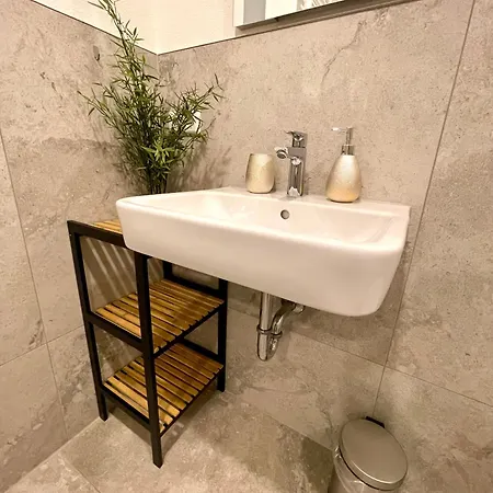 Goldstadt Suite- Schloessle Zentrum 公寓